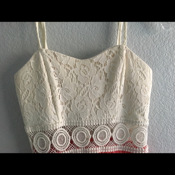 Salmon & White Lace Dress - Picture 2 of 5